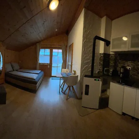 Billes Gemuetliches Gaestezimmer Zugspitz Arena * Бихльбах